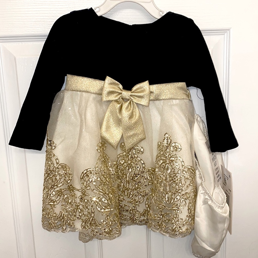 NWT!! Beautiful black & gold dress